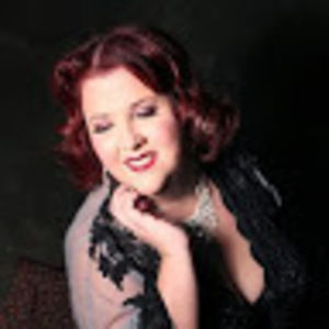 Meet your Posher, Dee